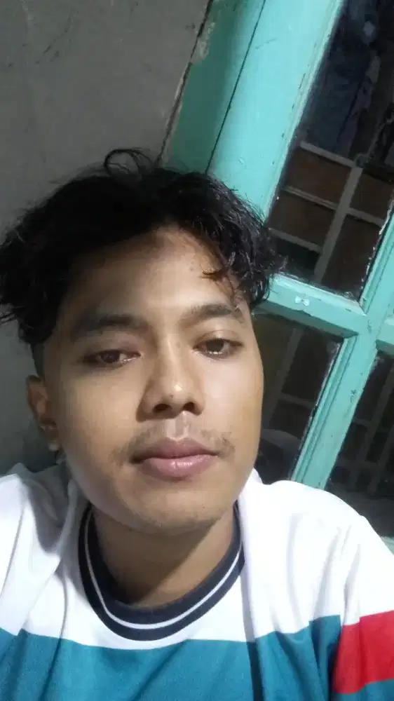 Cari pekerjaan modal KTP dan SIM A