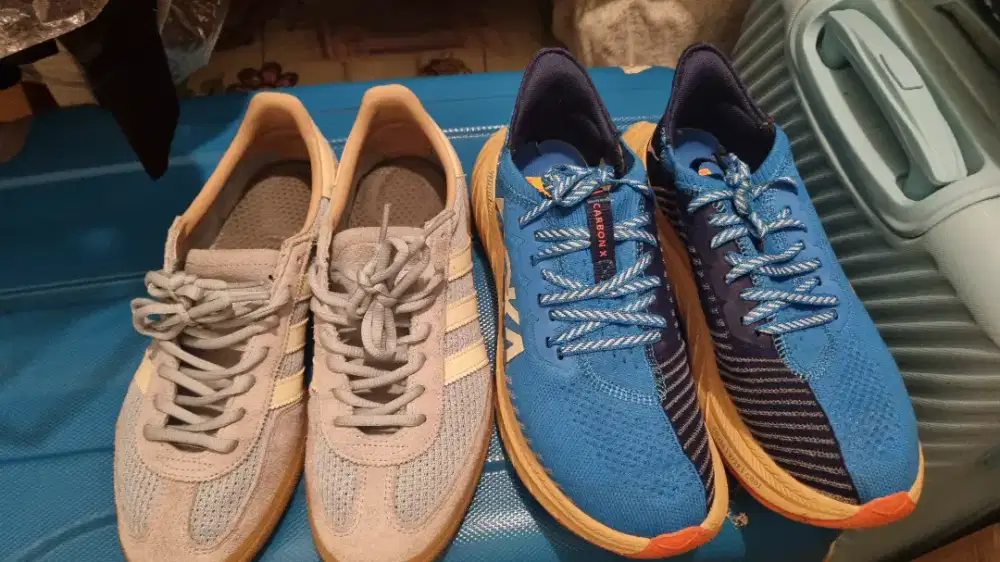 Separu size 40 Adidas & Hoka