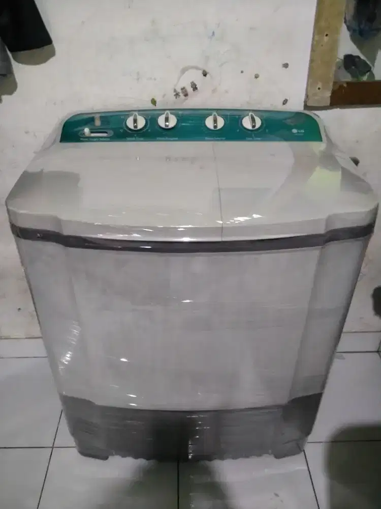 Mesin cuci merek LG kap 9kg