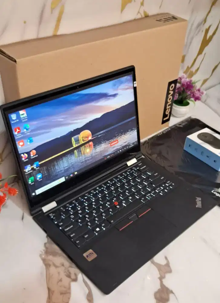 Lenovo Yoga 370 I5 G7 Touchsreen Ram 8 SSD 128 NON PEN