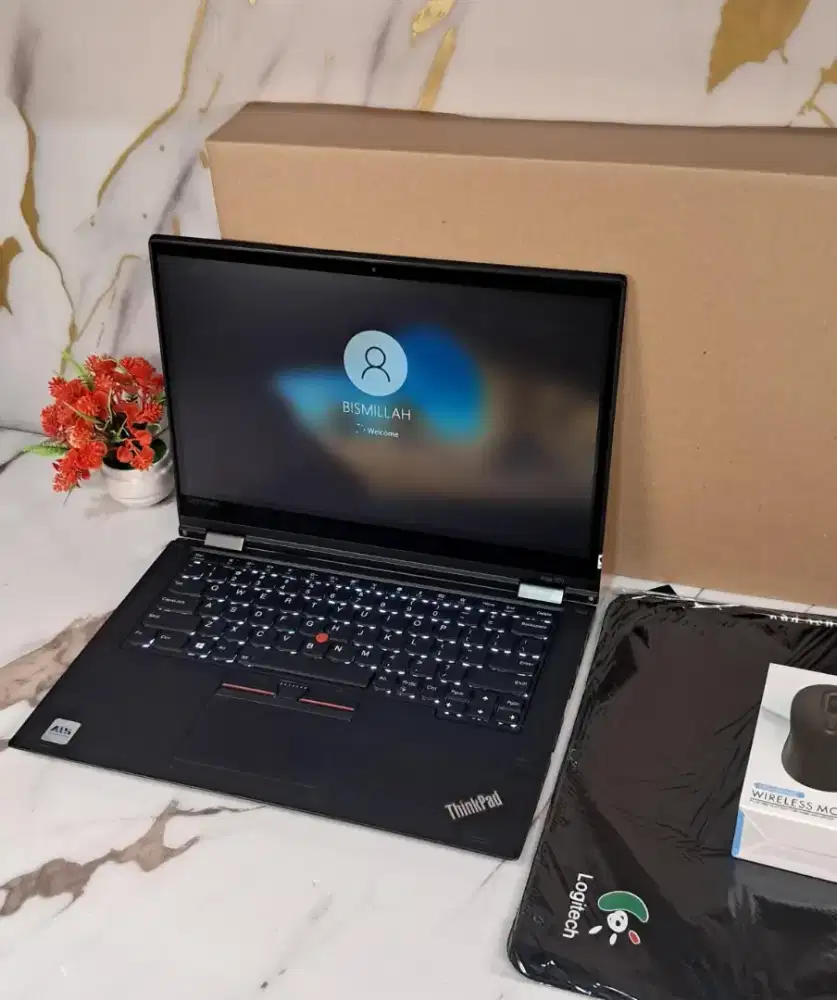 Lenovo X380 Yoga i5 G8 Ram 8 SSD 128 Touchsreen Non pen