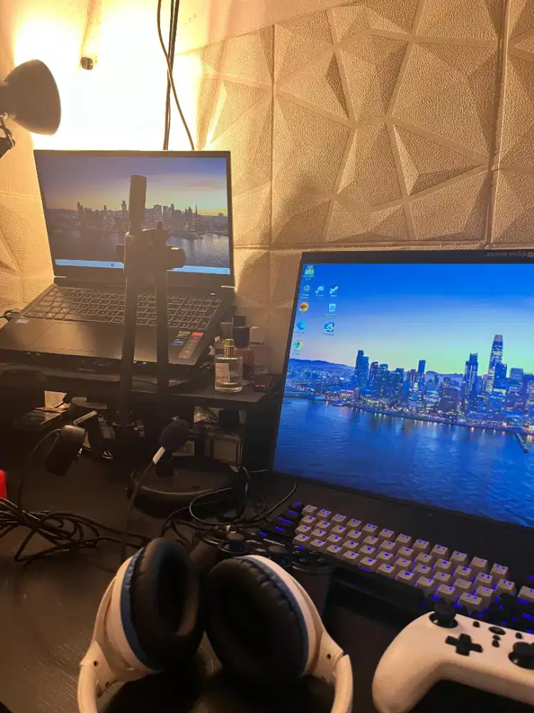 LAPTOP GAMING AXIO PONGO 750