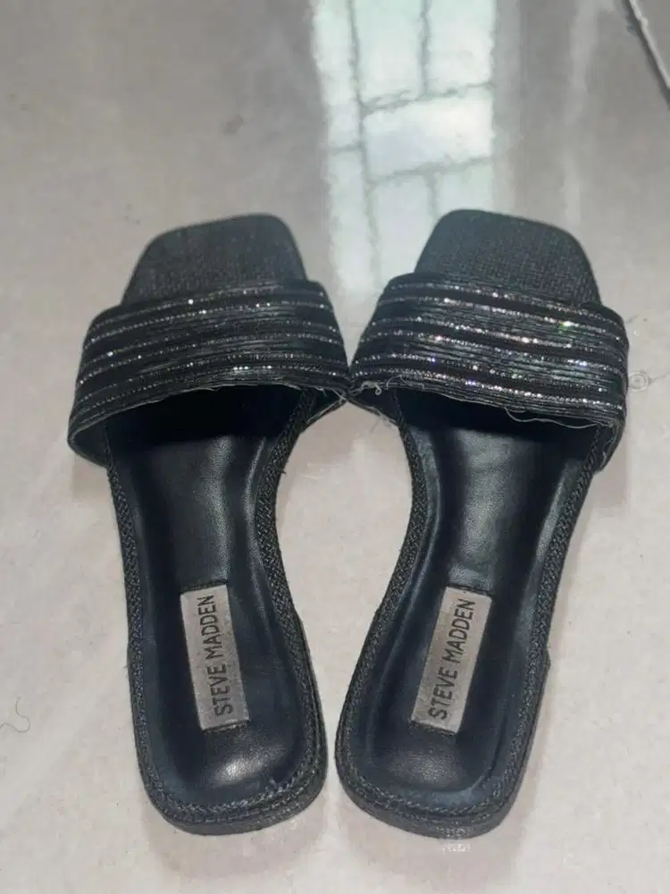 Sendal steve madden