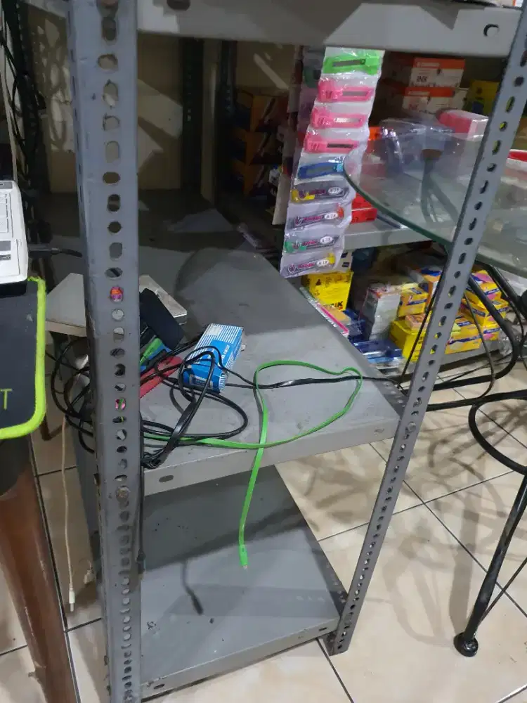 Rak besi kuat 3 susun