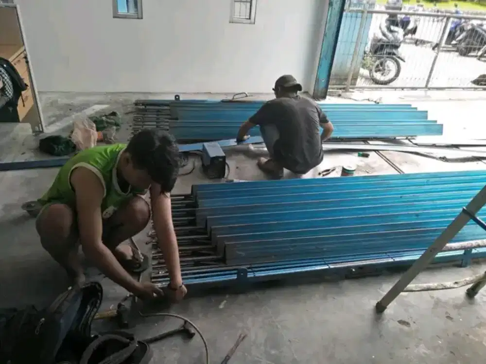 Service rolling door murah Cibubur Ciracas pasar rebo