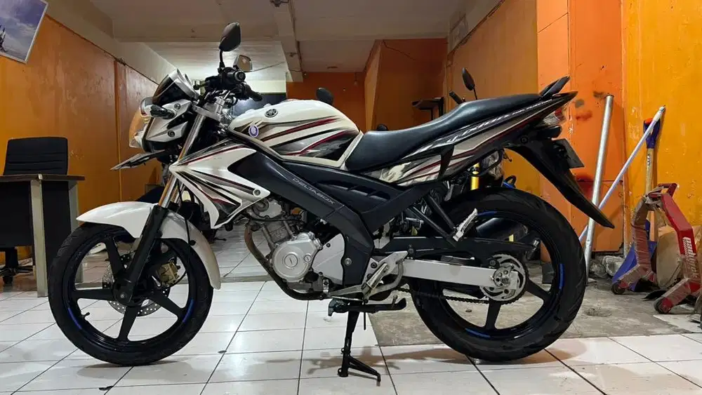 Yamaha Vixion Orijinal istimewah