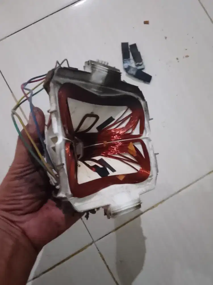 Yok tv LG 21 inci layar datar slim