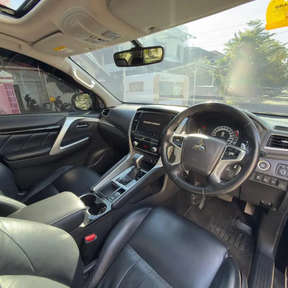 Pajero sport dakar 2022 istimewah