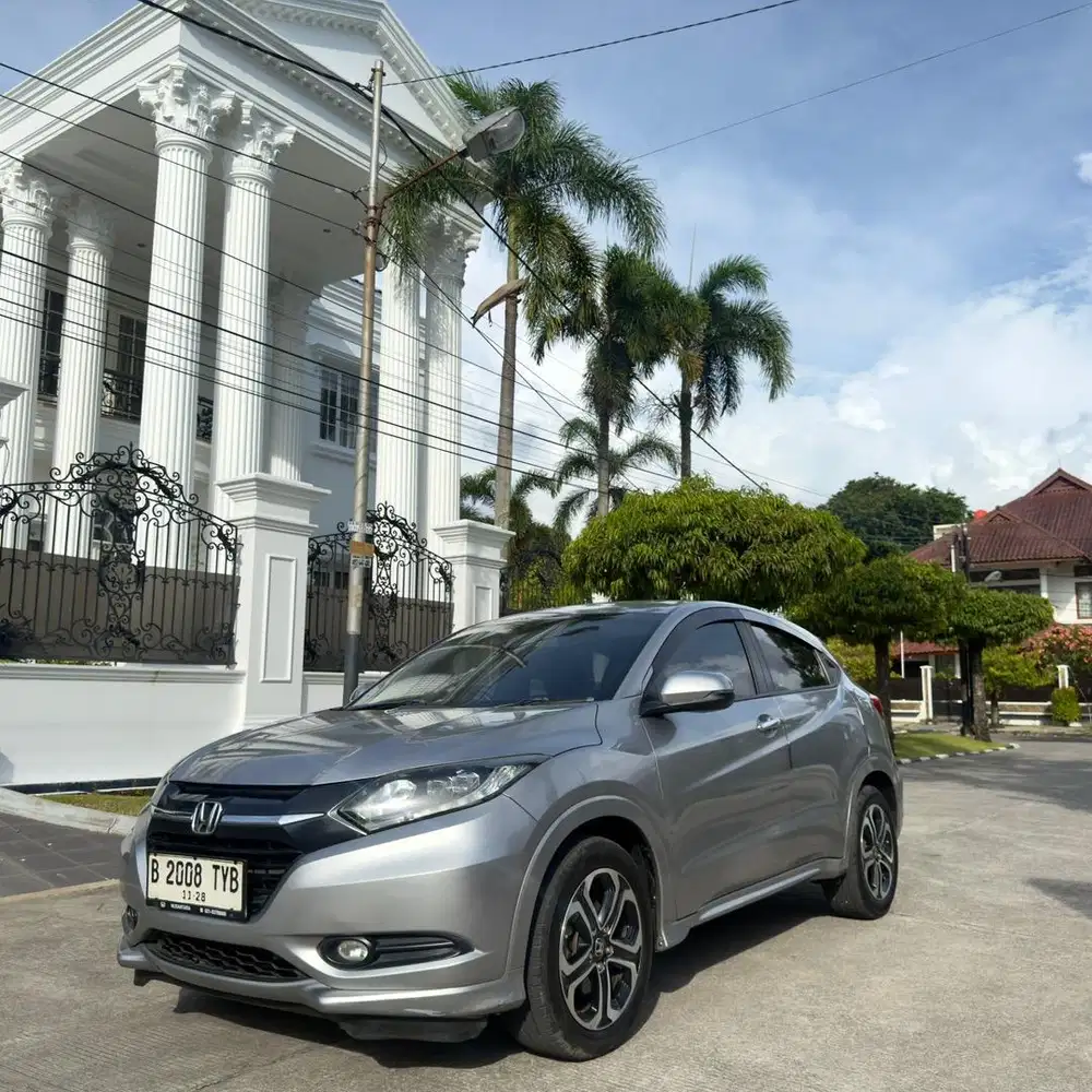 Murah hrv prestige 2018 sunroof (dp 30 jt)