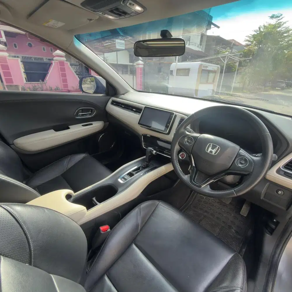 hrv prestige 2018 sunroof