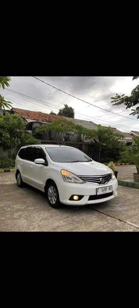 GRAND LIVINA 1.5 XV AT 2013(FACELIFT)