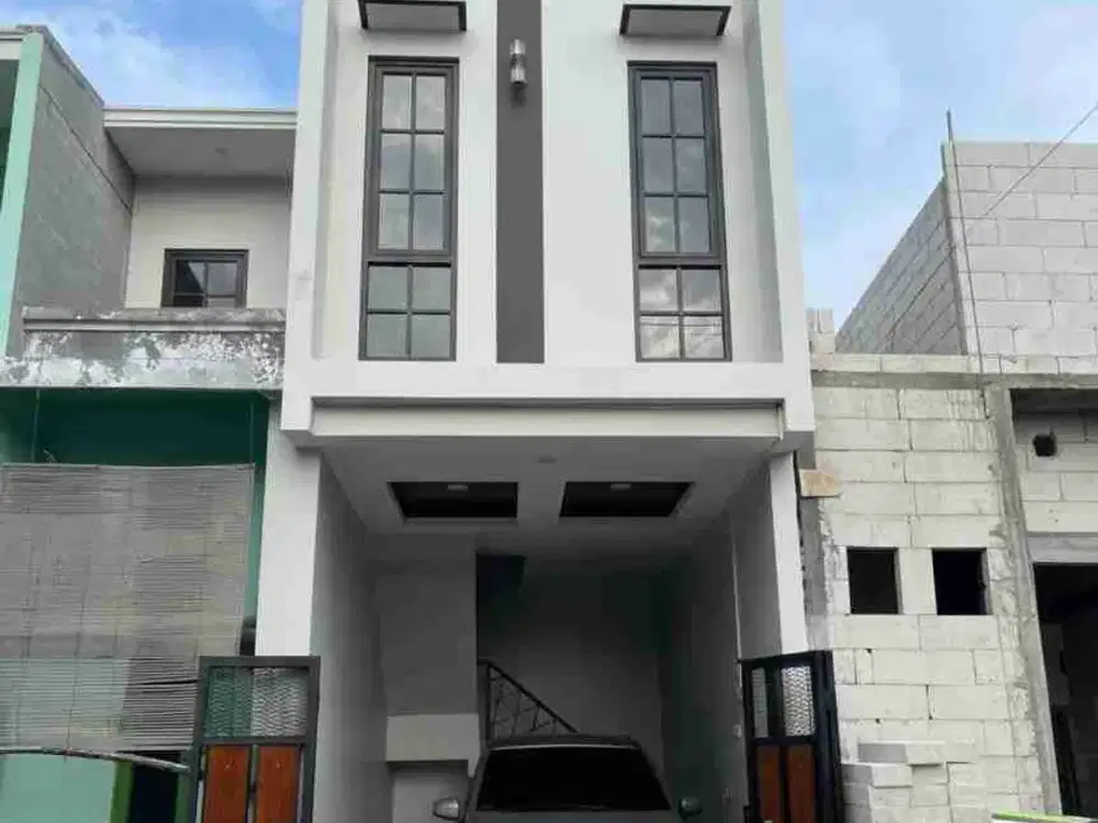 PLATUK DONOMULYO BARU‼️Rumah 2 Lantai Area Sidotopo Wetan