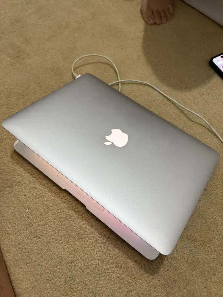 Macbook air 2015 i5 256gb