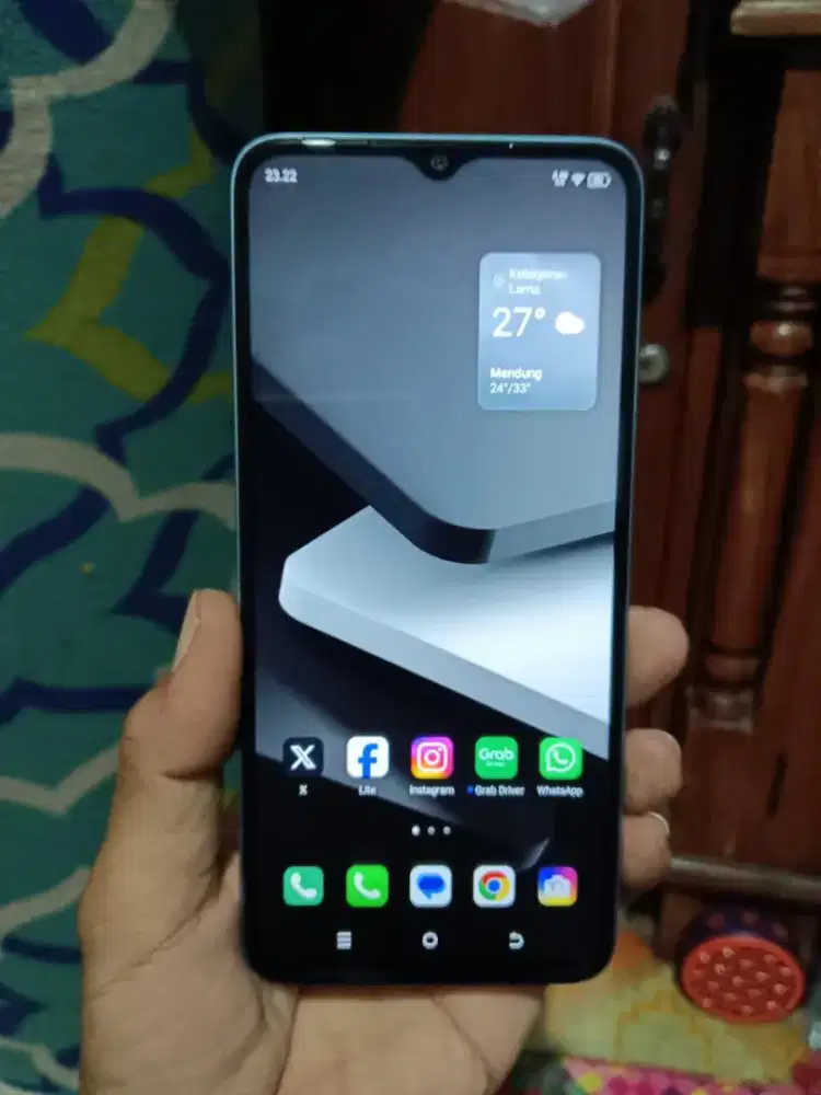 ITELl A90 4/64GB Biru