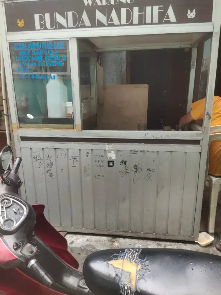 Gerobak estalase untuk usaha dagang