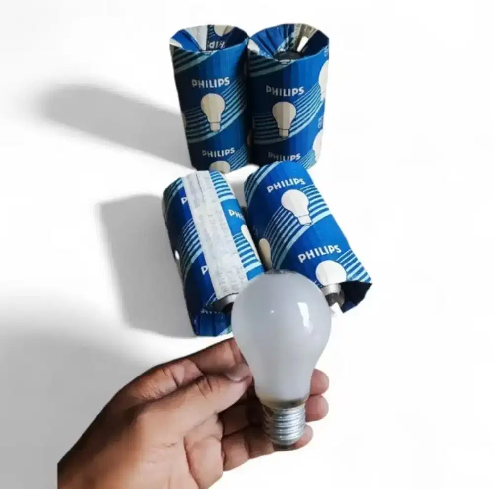 Cuci Gudang Stok lama Lampu Philips 6 watt cahaya kuning