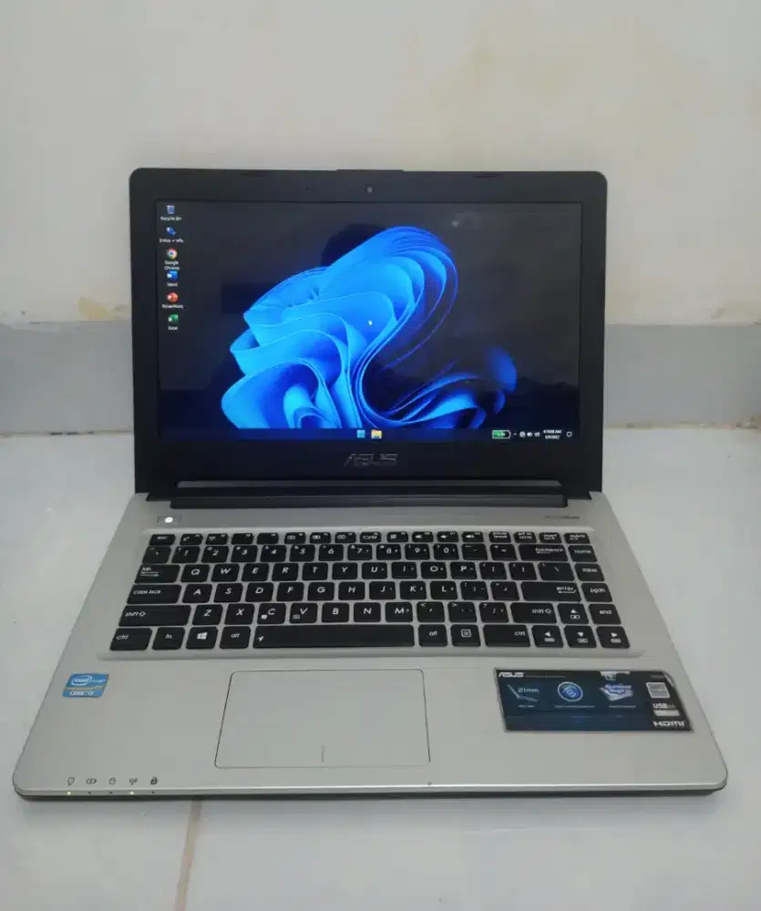 Asus K46CA Slim Core i3 - 3217U DDR 8GB 500GB 14 baterai 3 jam