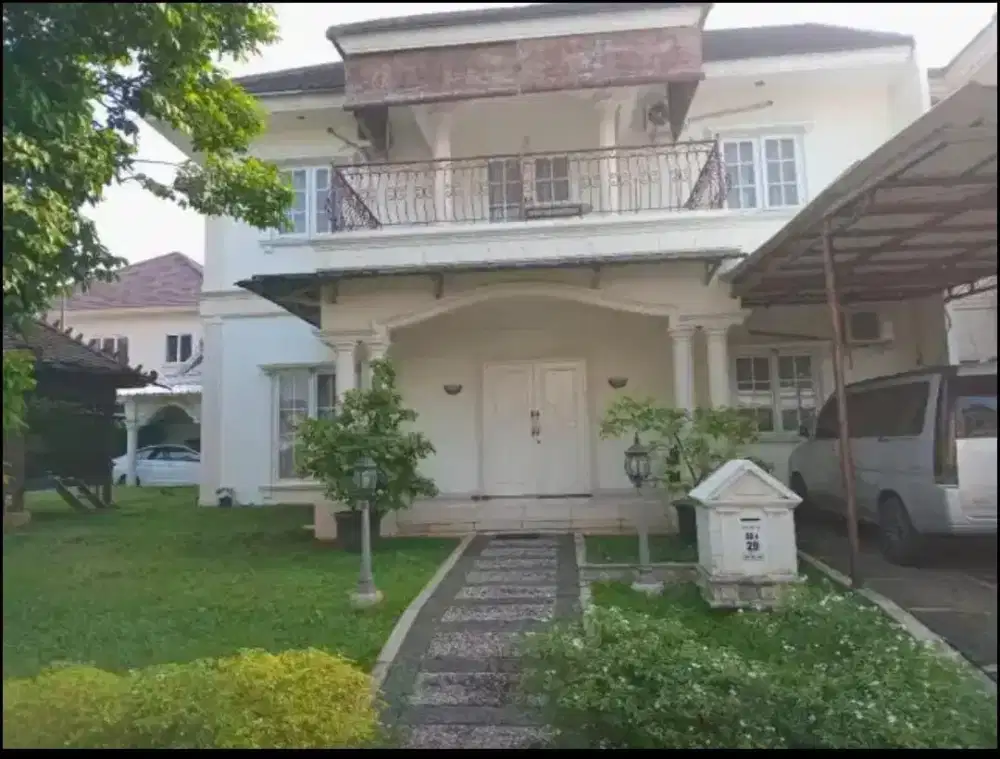 Rumah murah hoek kuldesak di kotawisata cibubur