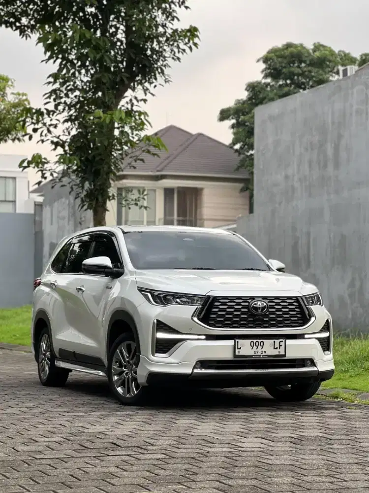 Wuling Cortez CE Lux + CVT 2023 Aurora Silver 20 rb km simpanan