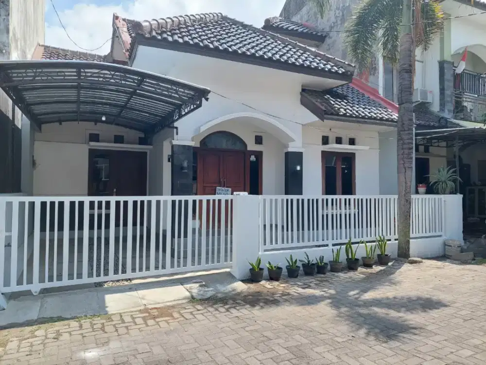 Disewakan Rumah Perum Karangkajen Permai Strategis Nyaman Aman