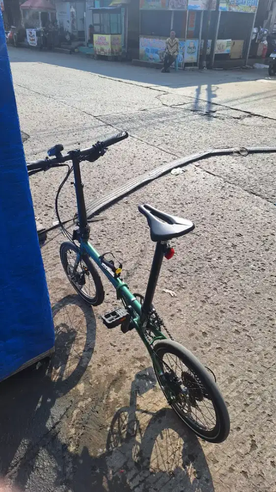 Sepeda lipat element gust