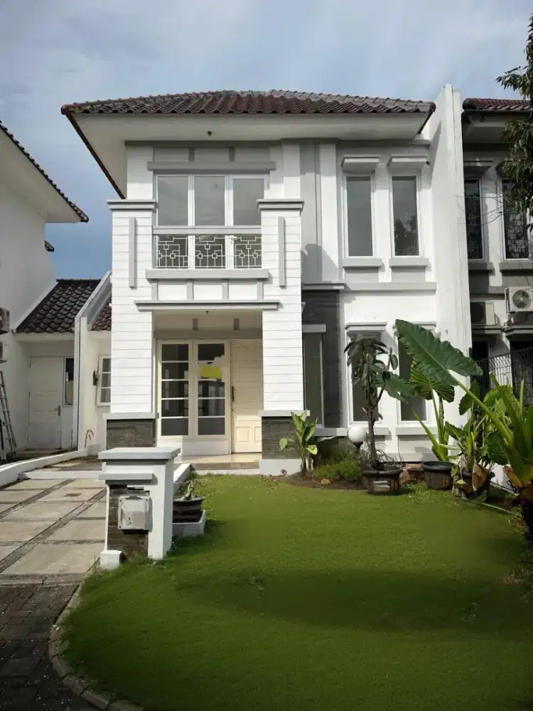 Disewakan Rumah Rapih dan Siap Huni di Legenda Wisata