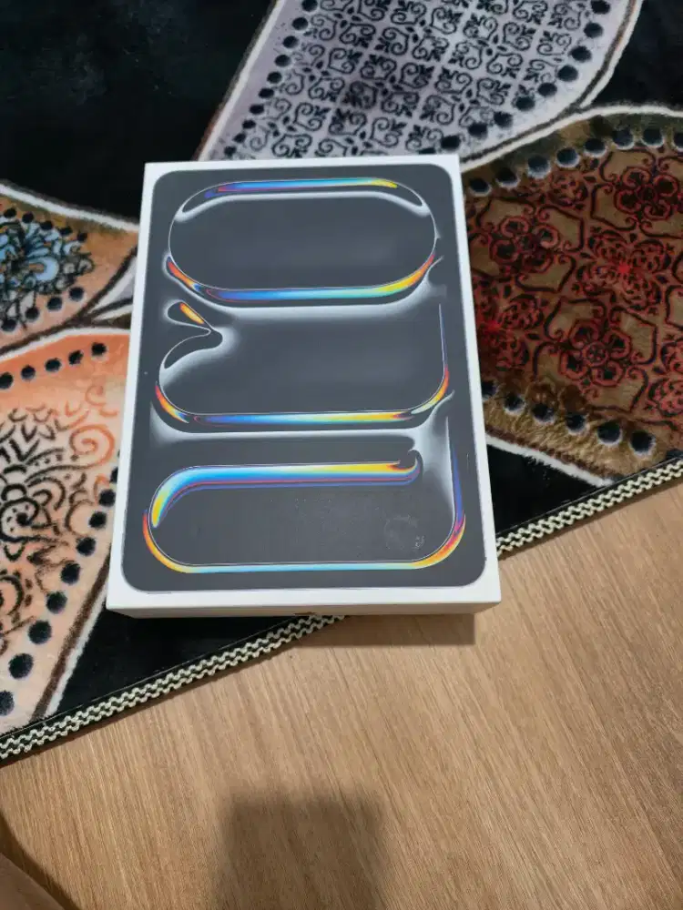 ipad pro m4 256gb wifi kondisi new segel ibox