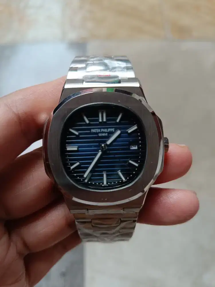 Jam Tangan Patek Philippe Nautilus Automatic