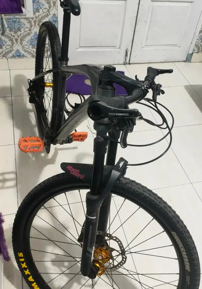 MTB Thrill Ravage 1.0 Deore XT Full Upgrade. Sudah Tawon