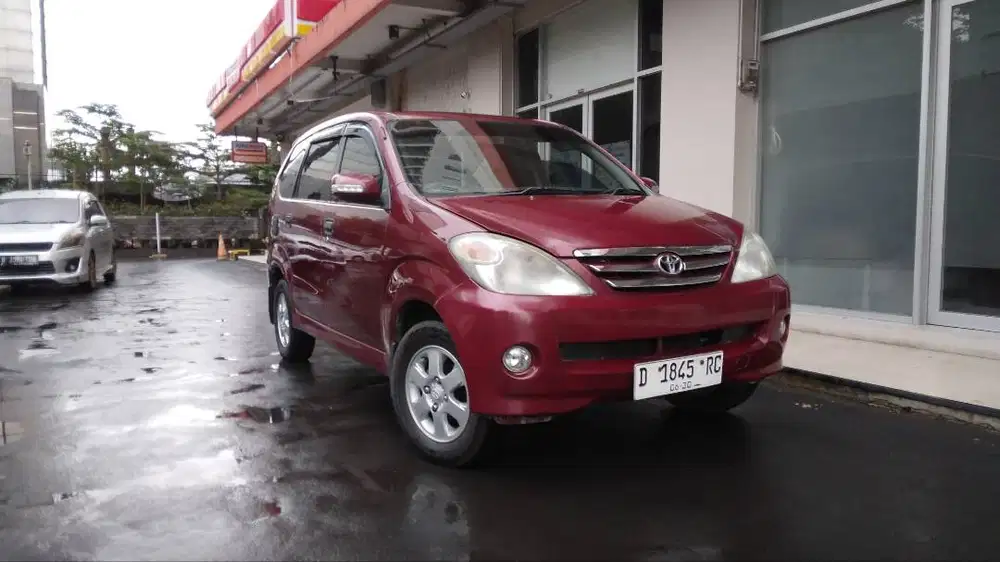 Avanza tipe S 1.3 Matic VVTi ABS tipe termahal di atas tipe G