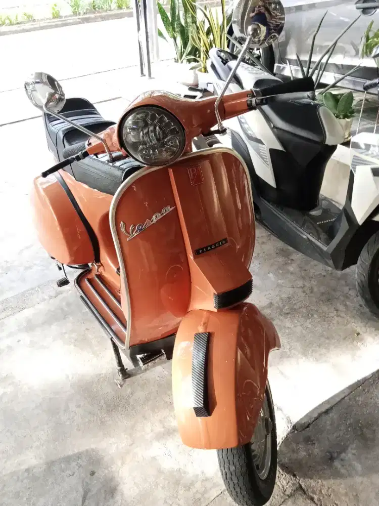 VESPA PX tahun 1979
