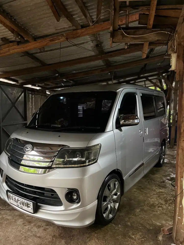 Daihatsu Luxio 2021 Bensin