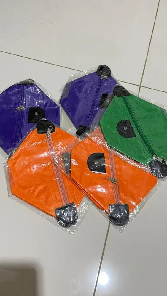 Pouch (Make Up/Aksesoris)