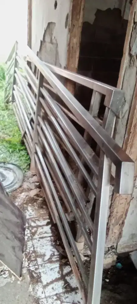 Jual reiling stainlis bekas