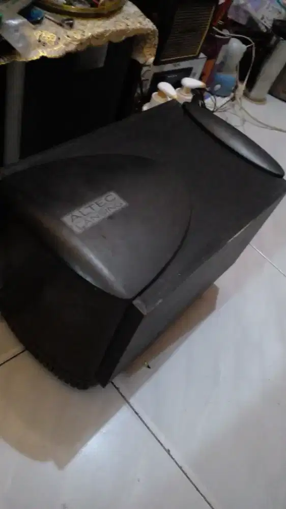 Subwoofer altec lansing tp3 kondisi nyala