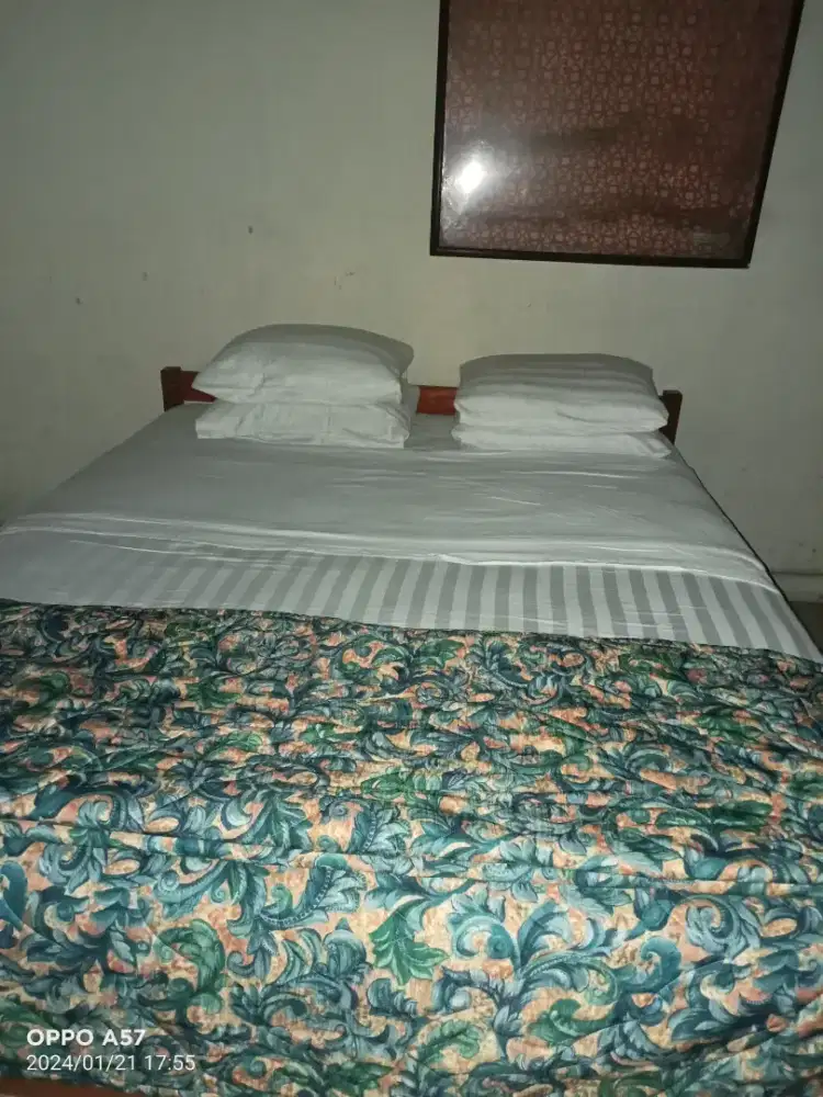 Tempat tidur/ranjang