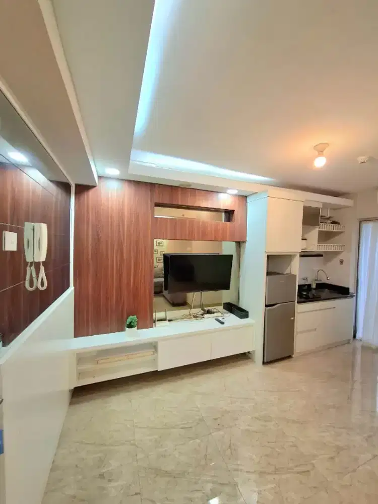 Dijual Unit 2BR Renov 1BR Apartement Bassura City Tower Heliconia