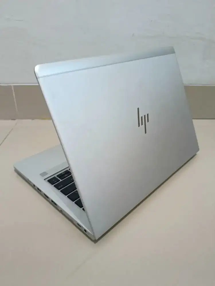 Laptop HP Touchscreen Core i5 RAM 16GB SSD 256