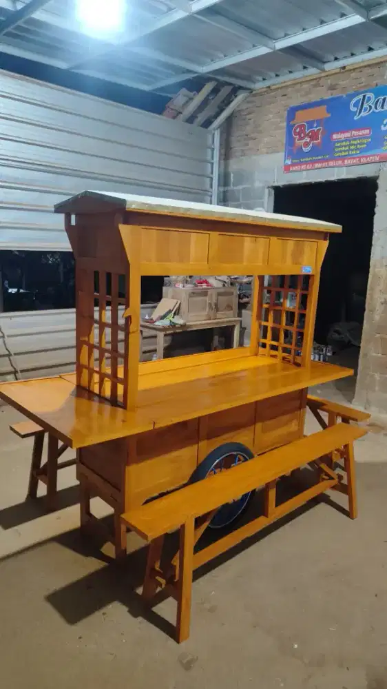 Jual Gerobak Angkringan,Bakso,Mie Ayam,Bubur,Roti BakardlL.