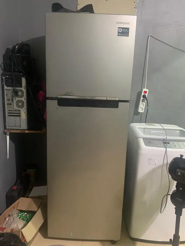 SAMSUNG 2 PINTU INVERTER