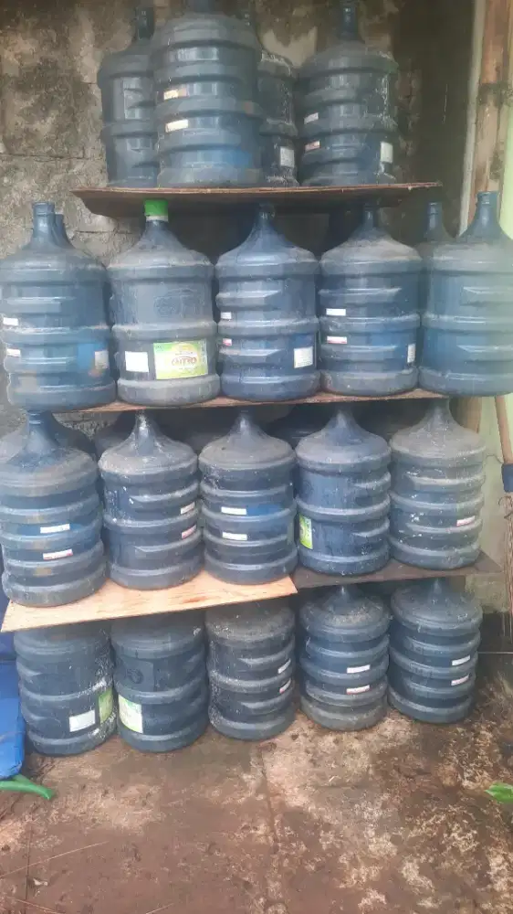 Galon air minum , nego tipis