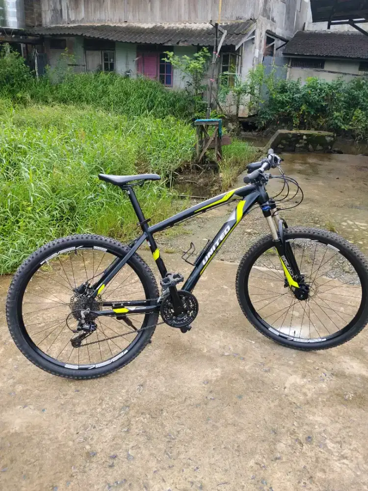 Dijual sepeda united tipe detroid 2.00 siapa pakai.