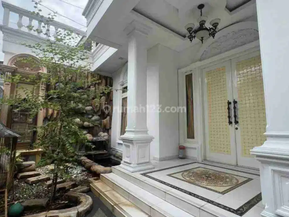 Rumah Mewah Duren Sawit Jakarta Timur, Berlokasi berkisar 5 menit dari Polsek Duren Sawit