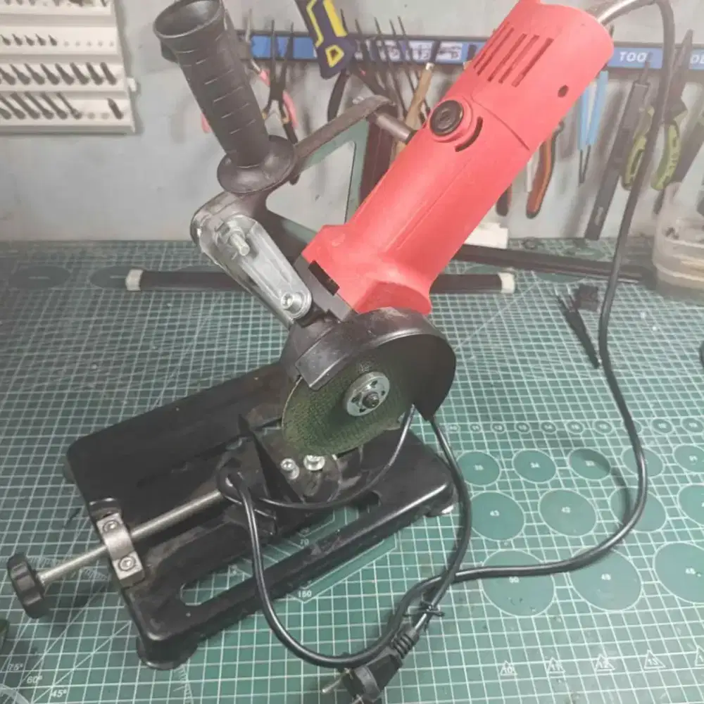 Gerinda listrik angle grinder+dudukan