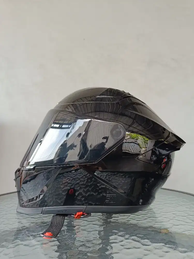 Helm KYT Striker Size XL