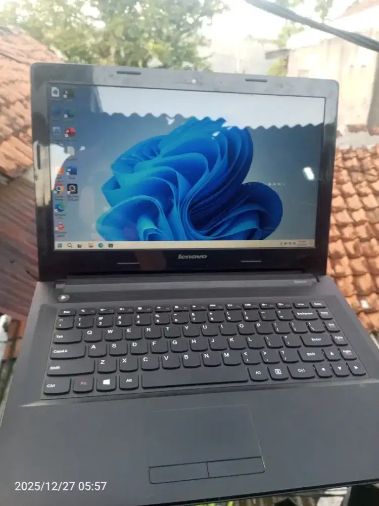Laptop Lenovo normal mulus