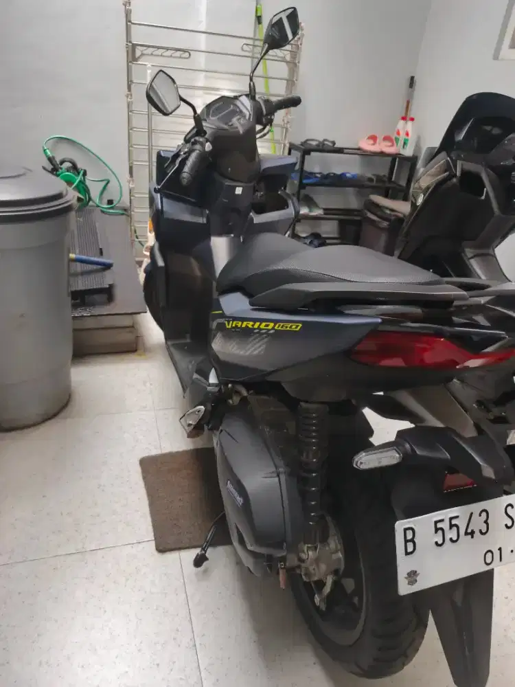 Vario 160 CBS 2025 Low KM