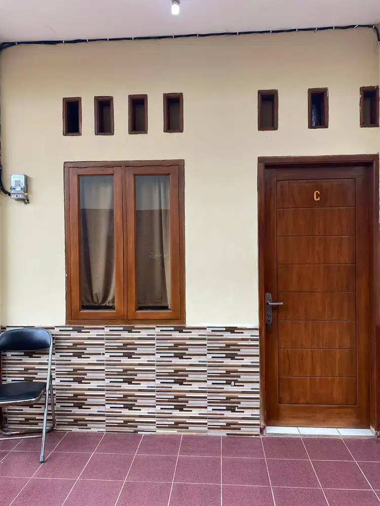 KONTRAKAN PASUTRI DEKAT SMA YADIKA