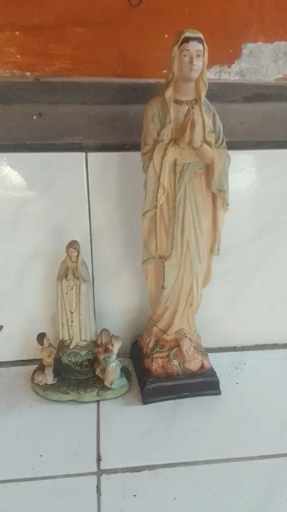 Patung Bunda Maria, Cantik Dan Anggun