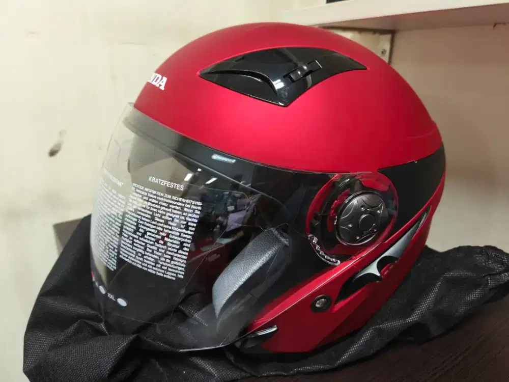 Helm Luxury Honda Red